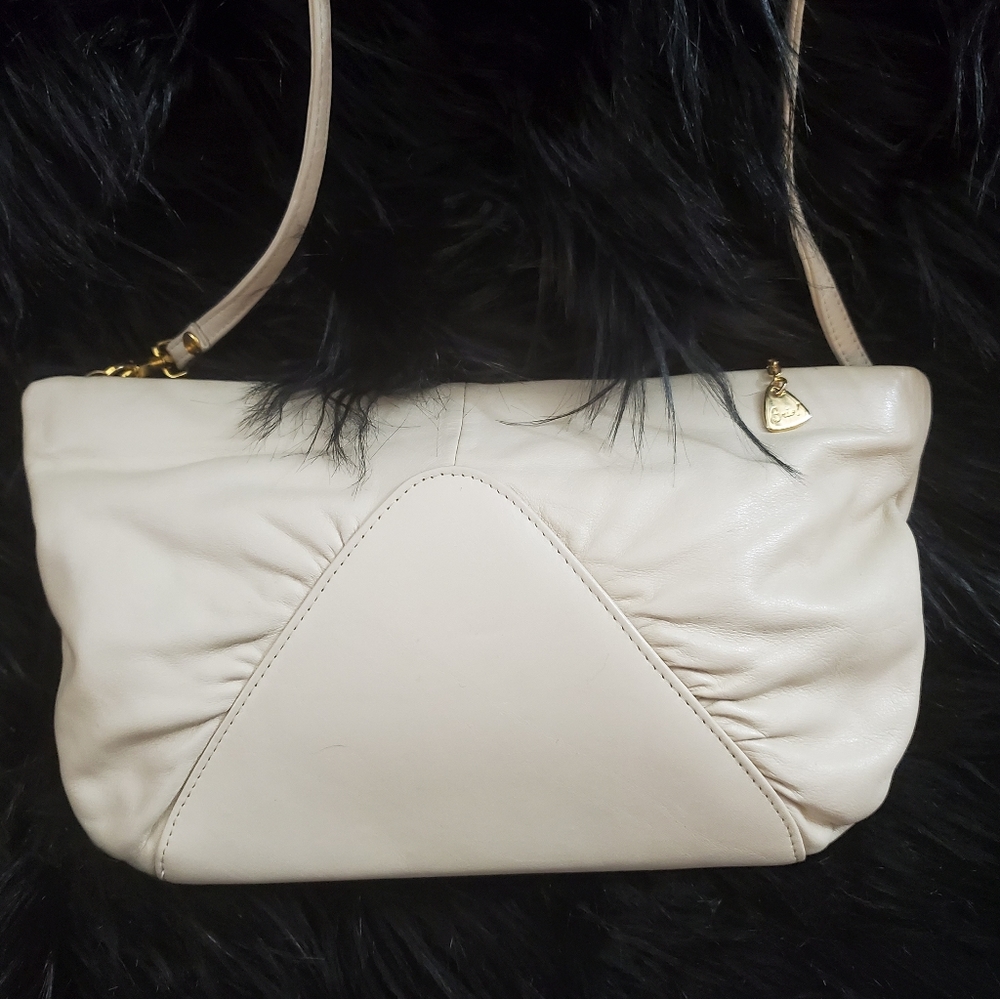 Brio! Vintage Cream Leather Purse
